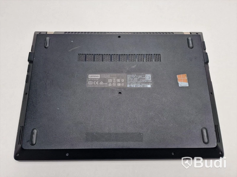 Lenovo E31-70 med laddare OBS! Utan OS
