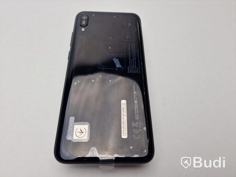 Huawei Y6 (2019) 32GB med originalförpackning och laddare