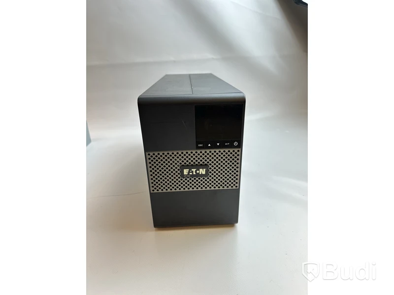 2st UPS från Eaton. OBS! Ej funktionstestat.