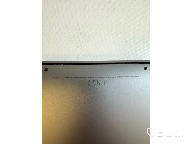 Dator Apple MacBook Air 13 tum (2020). ITauktion56