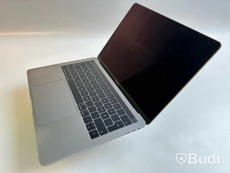 Dator Apple MacBook Pro 13tum (2017). OBS! Sprucken skärm.
