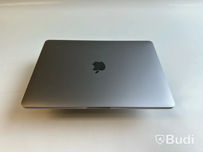 Dator Apple MacBook Pro 13tum (2017). OBS! Sprucken skärm.