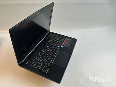 Dator MSI GT63 Titan 8RG inkl. laddare.