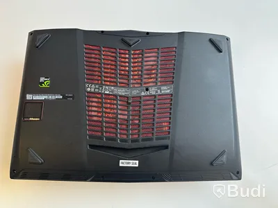 Dator MSI GT63 Titan 8RG inkl. laddare.