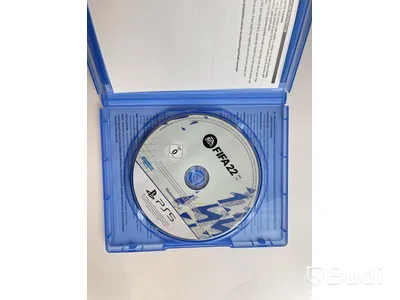 Konsol Playstation 5 disk version med 2 st. kontroller och FIFA 22.