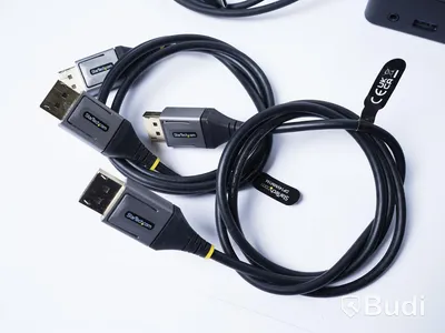 Dockningsstation och HDMI-kablar - Dell D6000 Universal Dock.