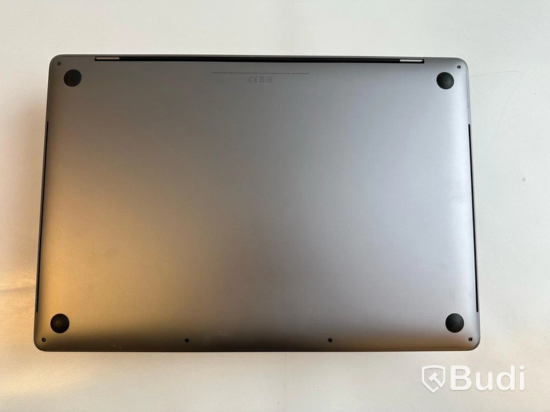 Dator Apple Macbook Pro 16 tum (2019) inkl. laddare.