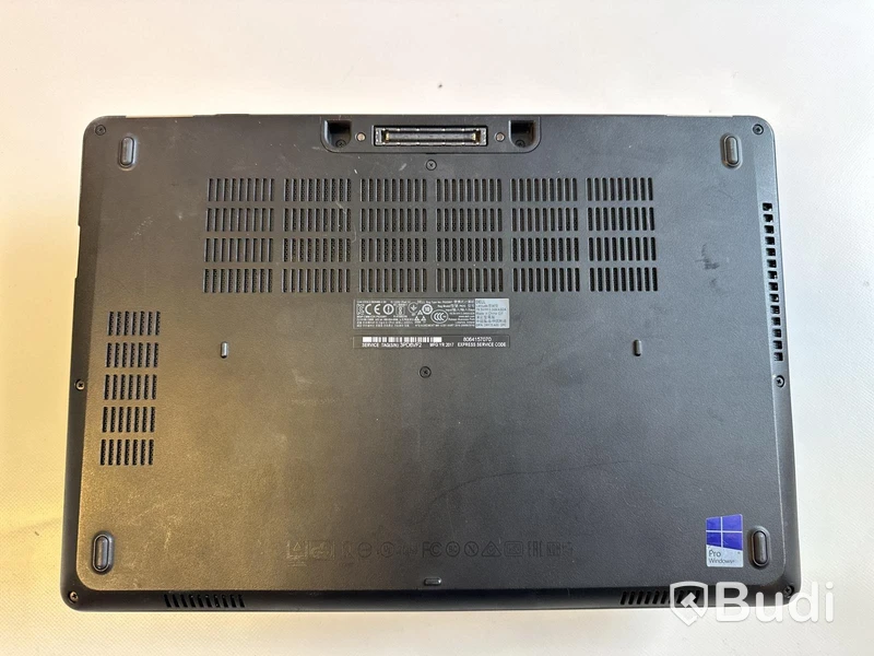 Dator Dell Latitude E5470 inkl laddare. OBS! Inget OS.