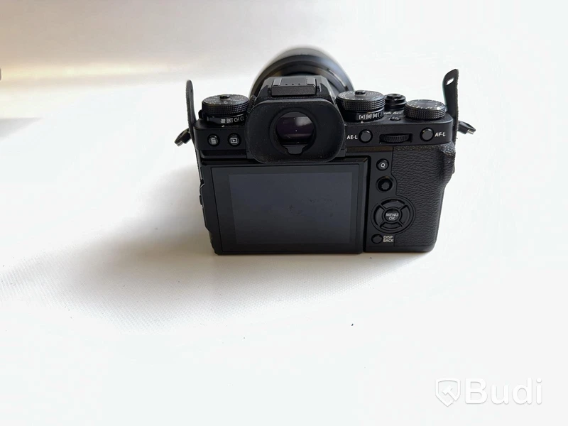 Kamera FUJIFILM X-T3 och Fujifilm Fujinon XF 16-55mm f/2,8 R LM WR