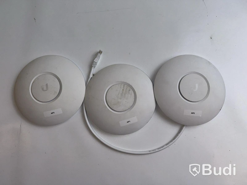 3 st. Ubiquiti nanoHD.