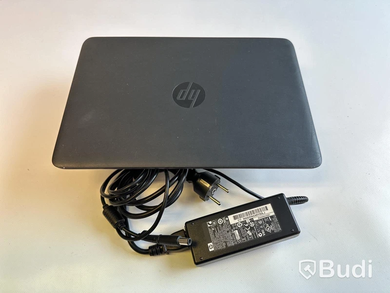 Dator HP EliteBook 820 G1 inkl laddare. OBS! Inget OS.