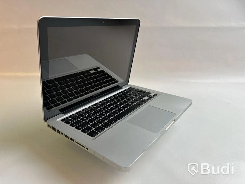 Dator Apple Macbook Pro 15tum (2011) inkl laddare.