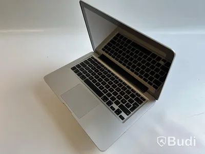 Dator Apple Macbook Pro 15tum (2011) inkl laddare.