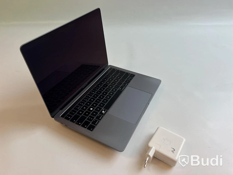 Dator Apple Macbook Pro 13tum (2018).