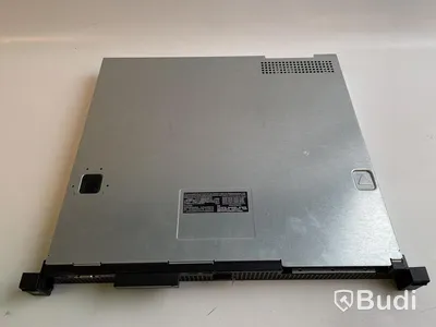 Server Dell PowerEdge R210.