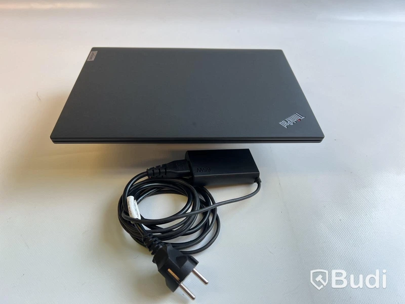Dator Lenovo ThinkPad P14s inkl. laddare. OBS! Inget OS.