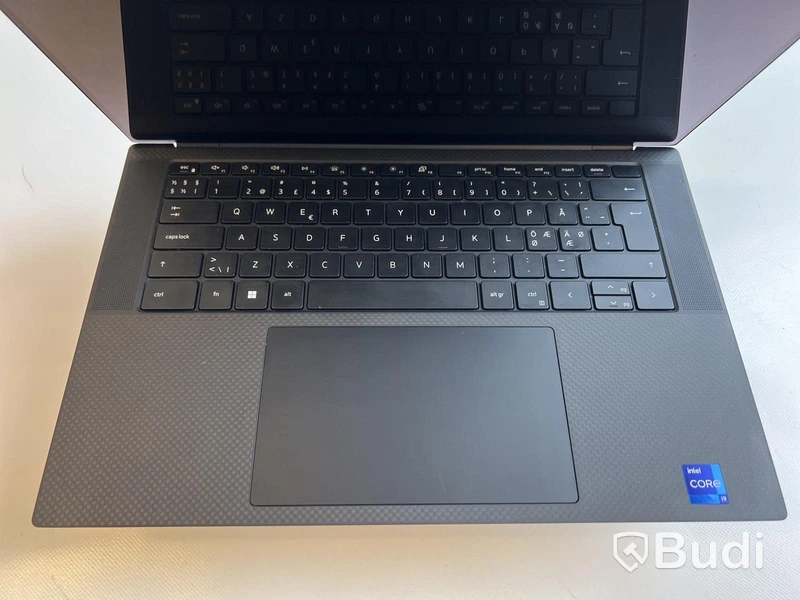 Dator Dell XPS 15 9520 inkl. laddare. OBS! Inget OS.