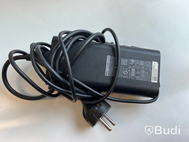 Dator Dell XPS 15 9520 inkl. laddare. OBS! Inget OS.