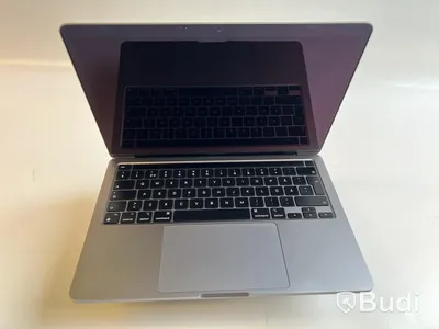 Dator Apple MacBook Pro 13 tum (2020) inkl. laddare.