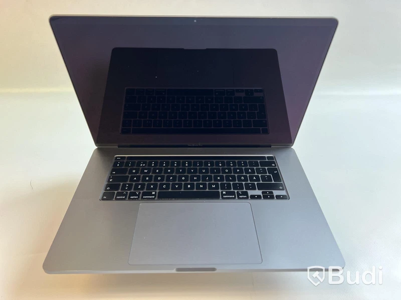Dator Apple MacBook Pro 16 tum (2019) inkl. laddare.