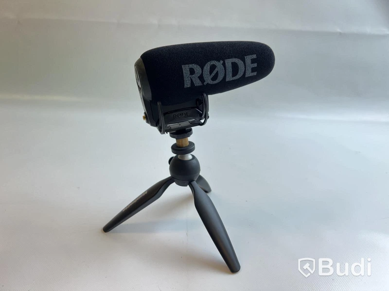 Mikrofon Rode VideoMic Pro+.