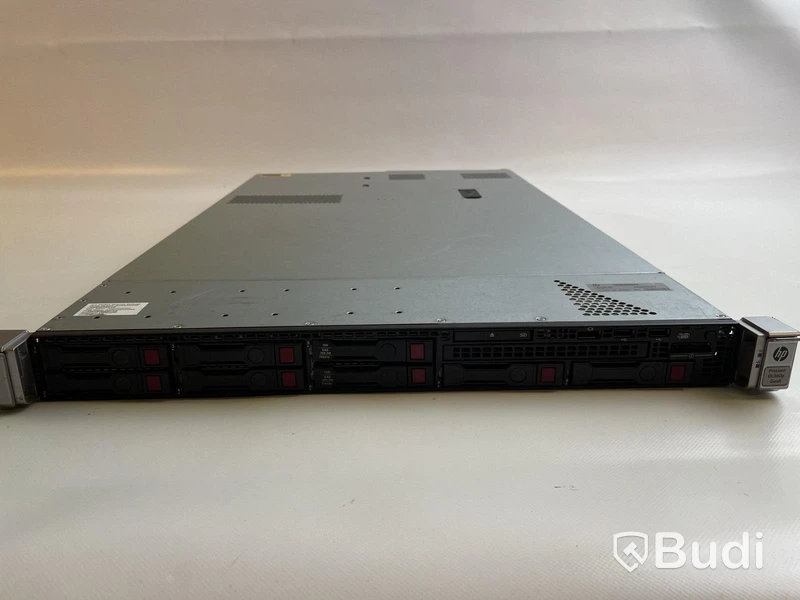 Server HP ProLiant DL360p Gen8.