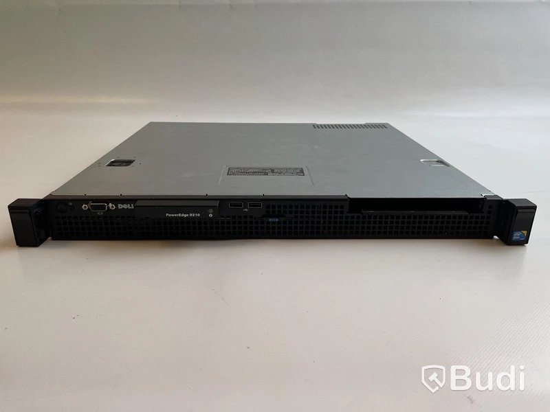 Server Dell PowerEdge R210.