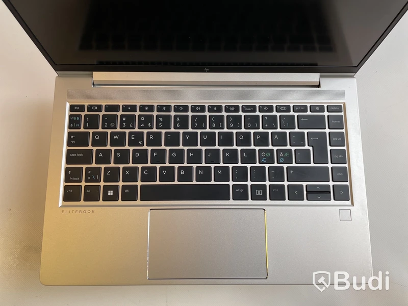 Dator HP EliteBook 640 G9 inkl. laddare. OBS! Inget OS.