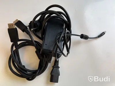 Datorskärm Voxicon D27QP inkl. strömkabel.