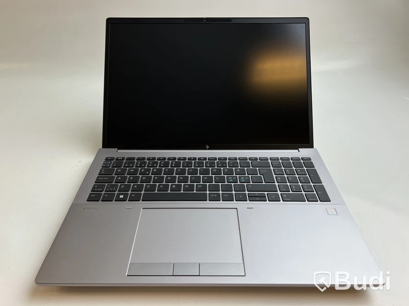 Dator HP ZBook Fury 16 G9. inkl. strömkabel och en HP dock