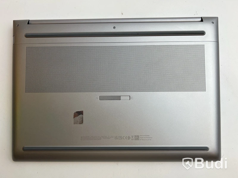 Dator HP ZBook Fury 16 G9. inkl. strömkabel och en HP dock