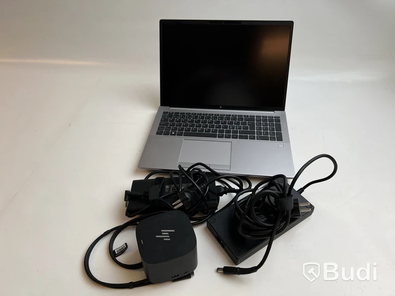 Dator HP ZBook Fury 16 G9. inkl. strömkabel och en HP dock
