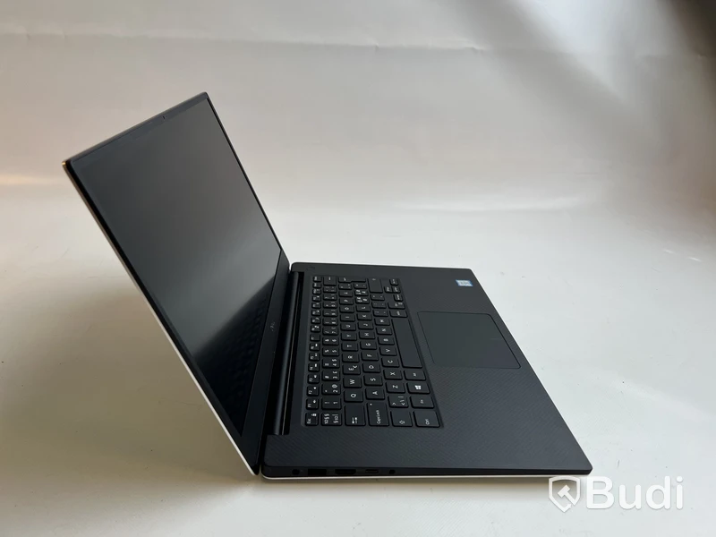 Dator Dell Precision 5540. inkl. strömkabel
