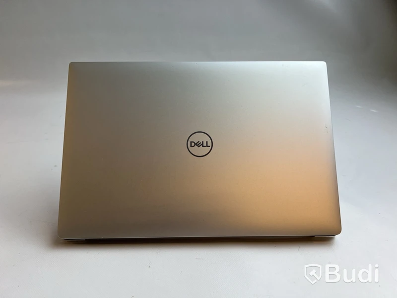 Dator Dell Precision 5540. inkl. strömkabel