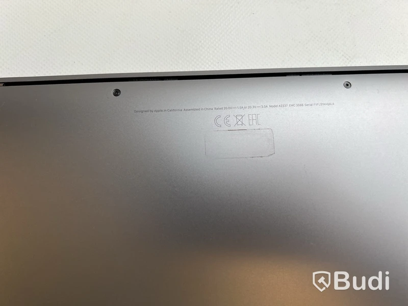 Dator MacBook Air (2020) inkl. Hyper GEN2