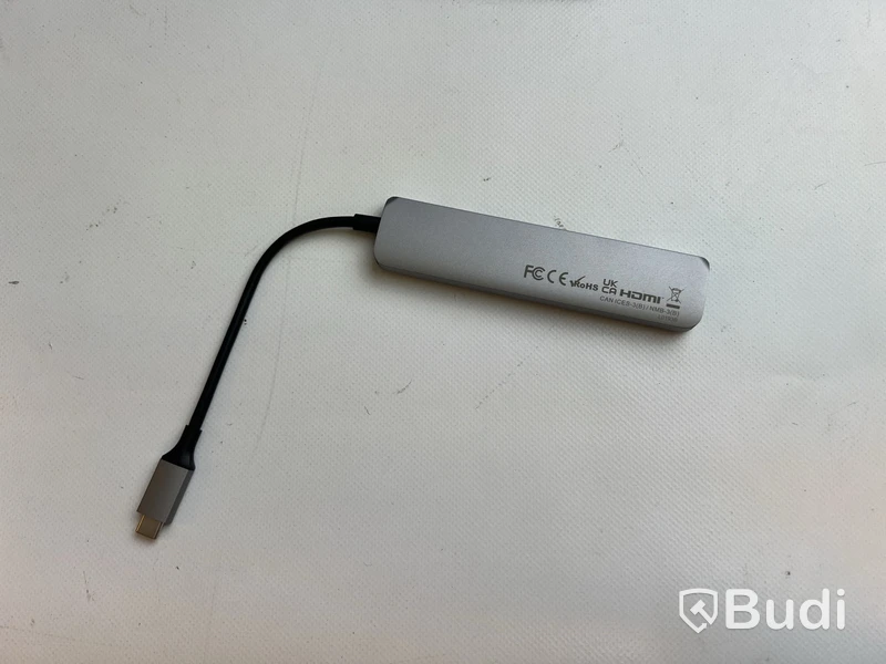Dator MacBook Air M1 (2020) inkl. Satechi USB C Hub