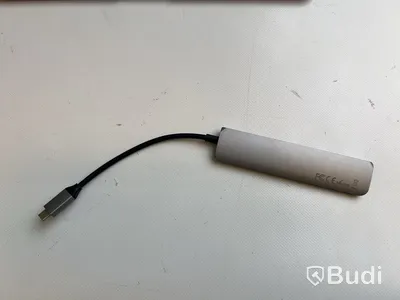 Dator MacBook Air M1 (2020) inkl. Satechi USB C Hub