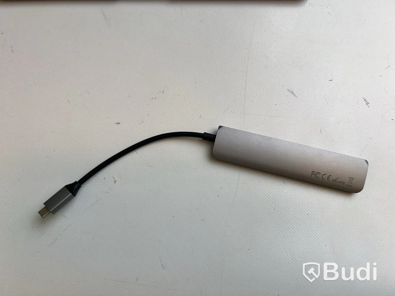 Dator MacBook Air M1 (2020) inkl. Satechi USB C Hub