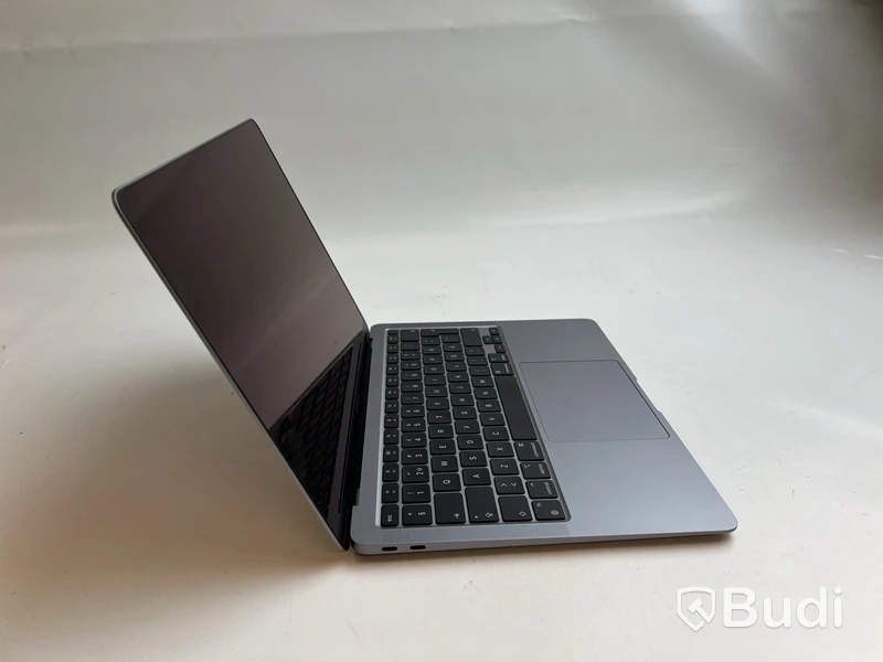 Dator MacBook Air M1 (2020) inkl. Satechi USB C Hub