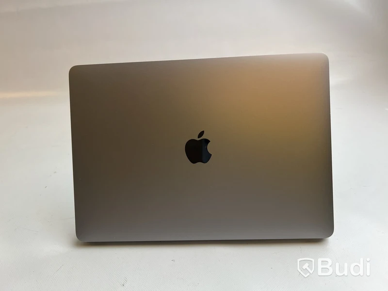 Dator MacBook Air M1 (2020) inkl. Satechi USB C Hub