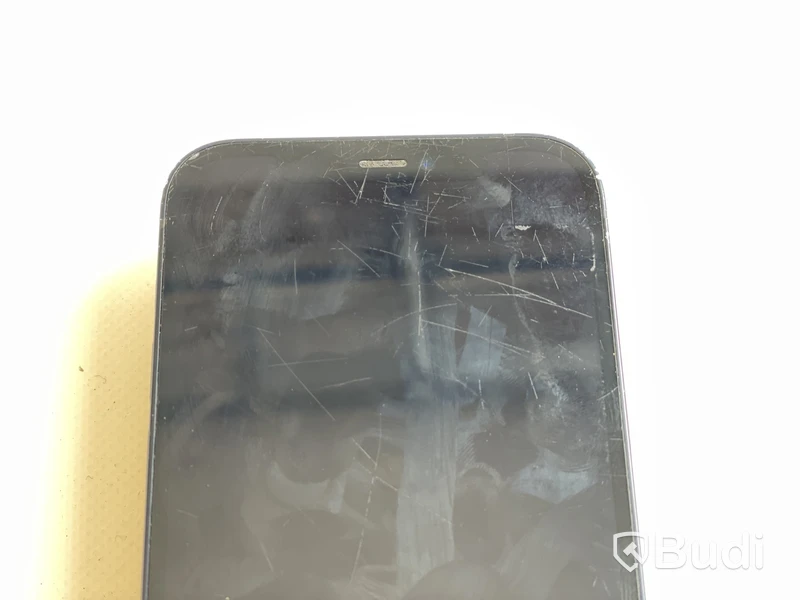 Mobil Apple iPhone 12 64GB. OBS! Sprucken/repad skärm.
