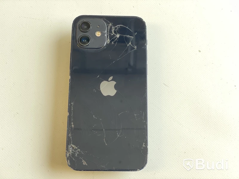 Mobil Apple iPhone 12 64GB. OBS! Sprucken/repad skärm.
