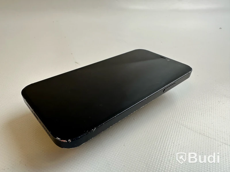 Mobil Apple iPhone 12 64GB. OBS! Repad skärm.