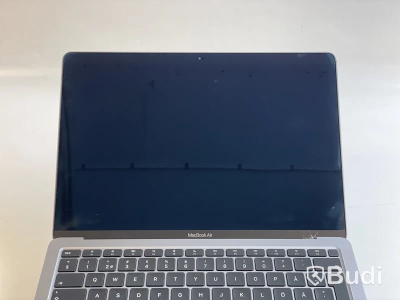 Dator Apple MacBook Air M1 (2020). OBS. Sprucken skärm.