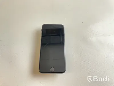 Mobil iPhone SE 3rd gen 64GB. Med originalförpackning.