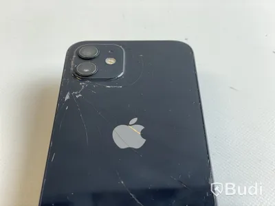 Mobil Apple iPhone 12 64GB. OBS! Sprucken baksida.