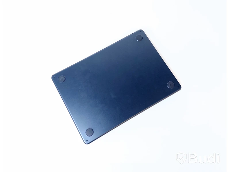 MacBook Air M2 (2022)