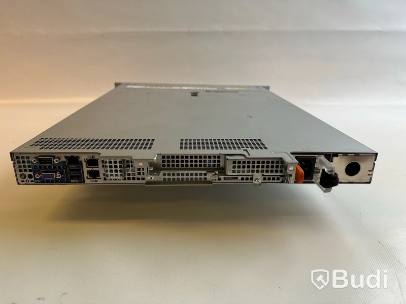 Server Dell PowerEdge R440. OBS! Inget OS.