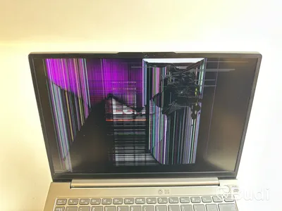 Dator Lenovo ThinkBook 13s G3. OBS! Defekt skärm.