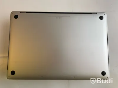 Dator Apple MacBook Pro 15tum (2017). OBS! Repad skärm.